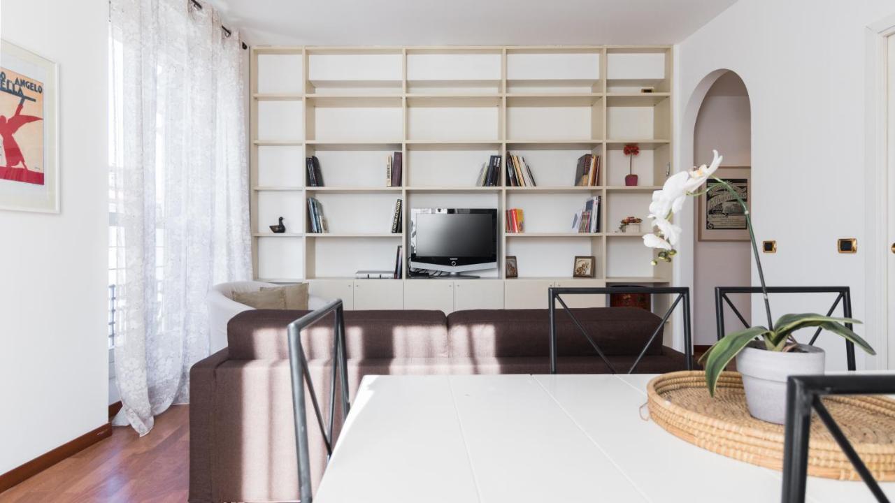 Italianway-Pontaccio Lägenhet Milano Exteriör bild