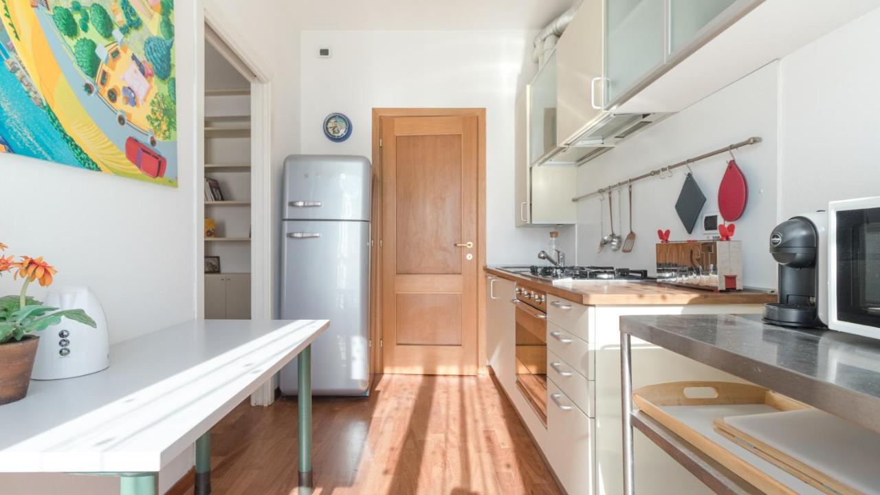 Italianway-Pontaccio Lägenhet Milano Exteriör bild