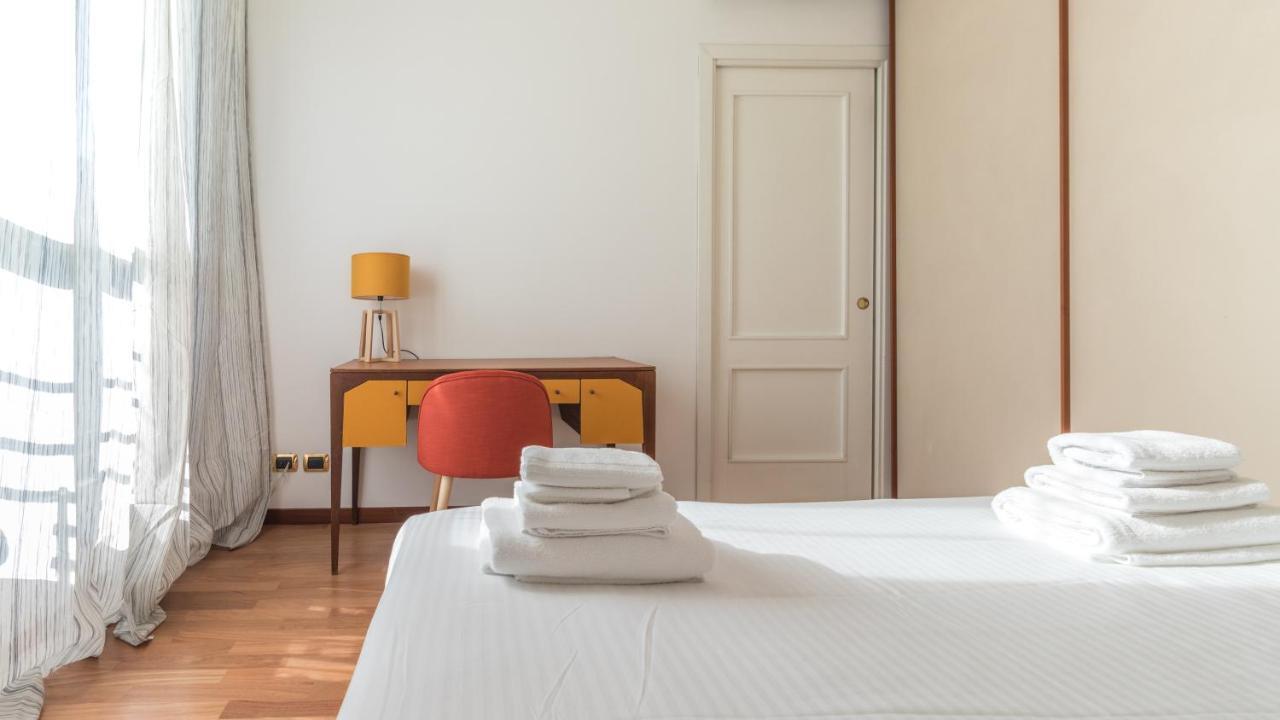 Italianway-Pontaccio Lägenhet Milano Exteriör bild
